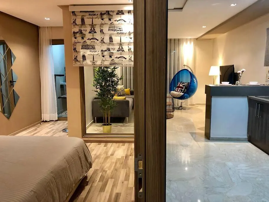 Luxury Top Floor, Casablanca Center... 0*,